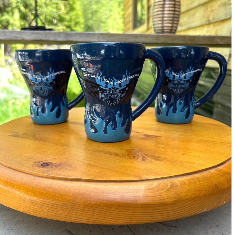 Harley-Davidson Blue Flame Declare Your Independence Coffee Mugs Set of 3 Navy